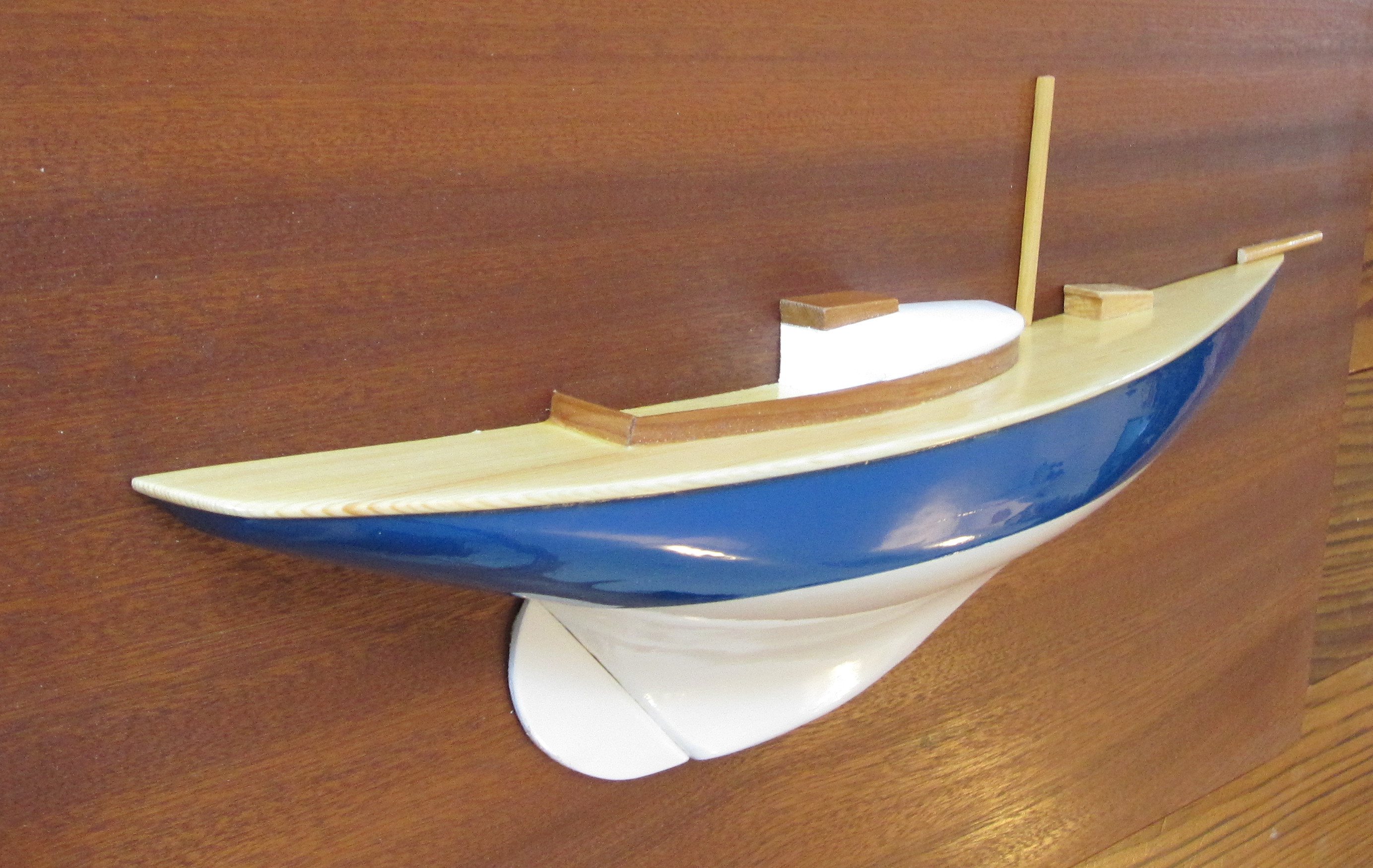 Half hull of Dublin Bay 21′ finished. | Wooden boat ...